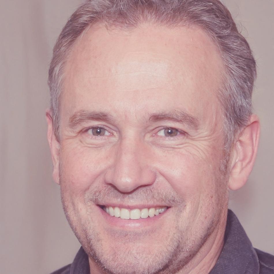 Rhys Cadwallader testimonial portrait